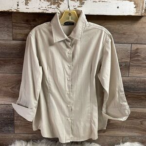 Dunbrooke EasyCare Ladies Tailored Button Down Blouse, Size Medium, Tan